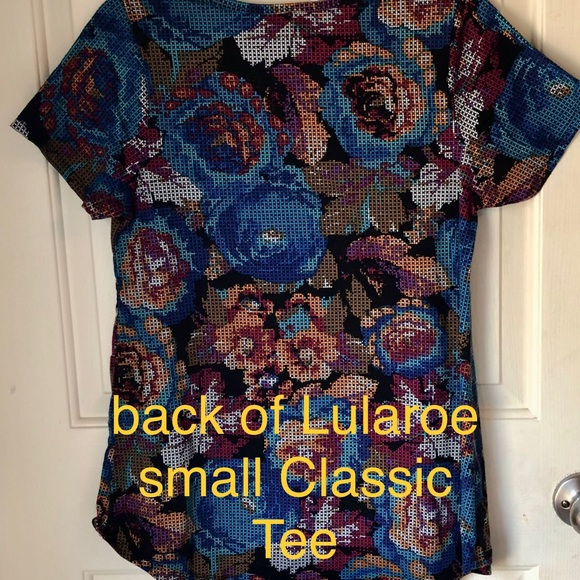 LuLaRoe small Classic Tee, excellent used condition - Picture 2 of 4